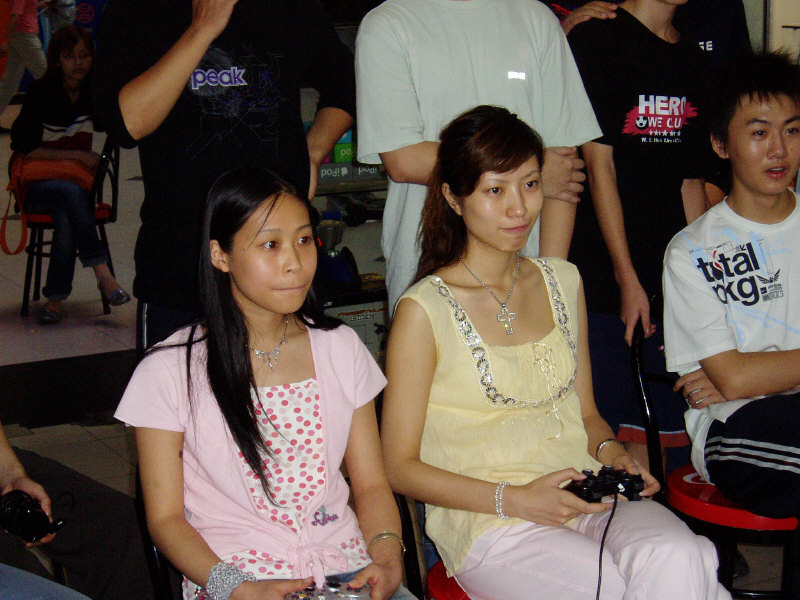 �ʸ�һ����������ɱ�����Ӵ